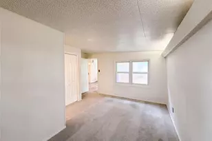 925 Woodcrest Ln, Hazelwood, MO 63042 - Photo 17