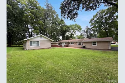 925 Woodcrest Lane, Hazelwood, MO 63042 - Photo 5