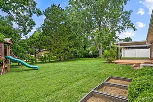 357 Sudbury Ln, Ballwin, MO 63011 - Photo 31