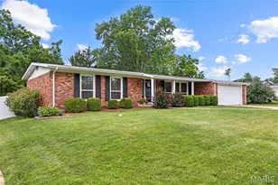 357 Sudbury Ln, Ballwin, MO 63011 - Photo 3