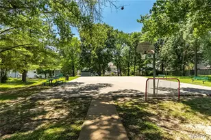 811 Weatherwood, Manchester, MO 63021 - Photo 9
