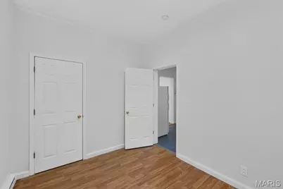 4107 Schiller Place, Saint Louis, MO 63116 - Photo 15