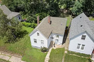 4107 Schiller Pl, Saint Louis, MO 63116 - Photo 3
