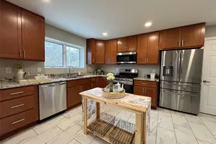924 Fernview Dr, Creve Coeur, MO 63141 - Photo 13