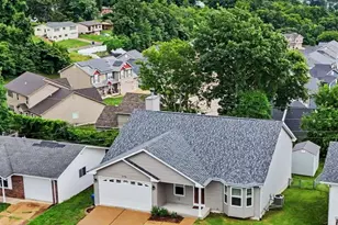 2790 Rosewood Dr, Arnold, MO 63010 - Photo 3