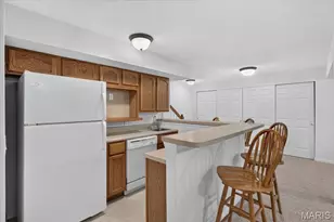 51 Huntgate Dr, Saint Peters, MO 63376 - Photo 7