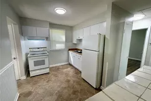 23 Mary Ann Ct, Florissant, MO 63031 - Photo 7