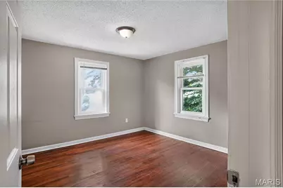 334 Northridge Drive, Saint Louis, MO 63137 - Photo 9