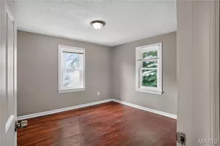 334 Northridge Dr, Saint Louis, MO 63137 - Photo 9