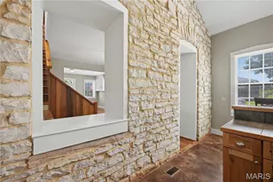 200 W Steins St, Saint Louis, MO 63111 - Photo 9