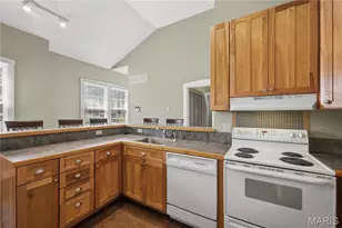 200 W Steins St, Saint Louis, MO 63111 - Photo 7