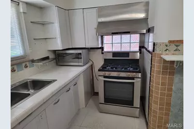 3112 South Compton Avenue, Saint Louis, MO 63118 - Photo 7
