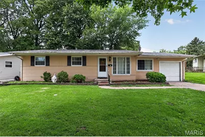 10443 Durness Drive, Saint Louis, MO 63137 - Photo 1