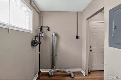 10443 Durness Drive, Saint Louis, MO 63137 - Photo 21