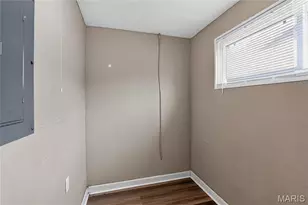 10443 Durness Dr, Saint Louis, MO 63137 - Photo 19