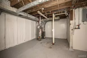 143 Roderick Dr, Saint Louis, MO 63137 - Photo 29