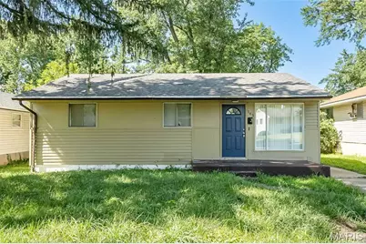 143 Roderick Drive, Saint Louis, MO 63137 - Photo 1