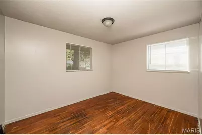 143 Roderick Drive, Saint Louis, MO 63137 - Photo 19