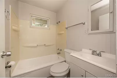 143 Roderick Drive, Saint Louis, MO 63137 - Photo 21