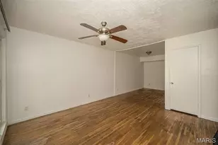 207 Midlothian Rd, Saint Louis, MO 63137 - Photo 5