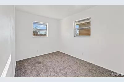 7708 Tennessee Avenue, Saint Louis, MO 63111 - Photo 9
