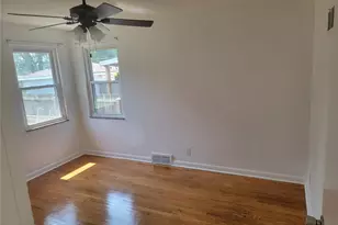 7448 Morgan Ford Rd, Saint Louis, MO 63116 - Photo 13