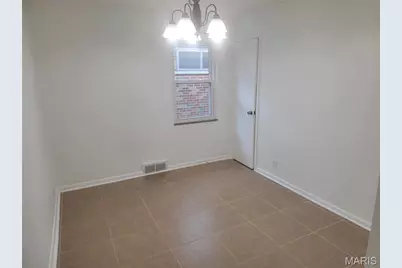 7448 Morganford Road, Saint Louis, MO 63116 - Photo 7