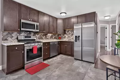 3064 Sedan Drive, Saint Louis, MO 63125 - Photo 3