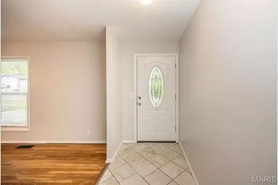 3726 Briargrove Drive, Florissant, MO 63031 - Photo 5
