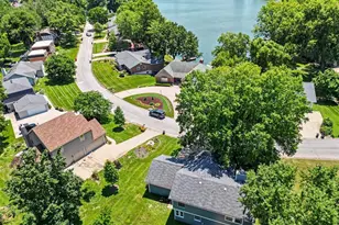 22 Normandy Dr, Lake Saint Louis, MO 63367 - Photo 37