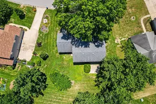 22 Normandy Dr, Lake Saint Louis, MO 63367 - Photo 35