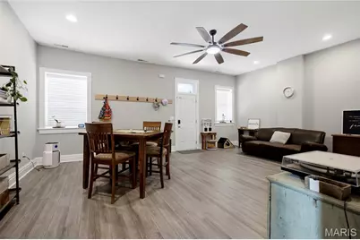 2106 S 8th Street, Saint Louis, MO 63104 - Photo 3