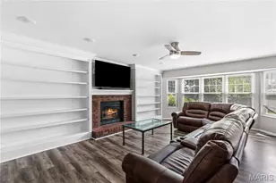7290 Picasso Dr, O'Fallon, MO 63368 - Photo 7