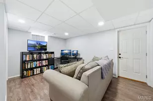 5701 Tholozan Ave, Saint Louis, MO 63109 - Photo 21