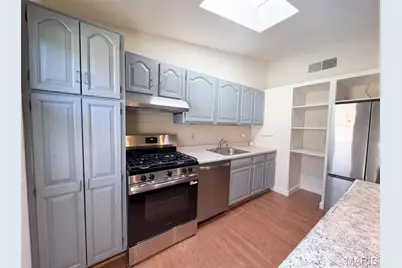 30 Graeler Drive, Saint Louis, MO 63146 - Photo 7