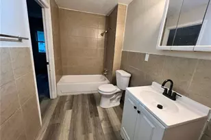 720 Beardsley Ct, Saint Louis, MO 63135 - Photo 11