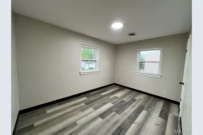 720 Beardsley Court, Saint Louis, MO 63135 - Photo 7