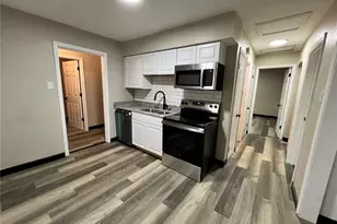 720 Beardsley Ct, Saint Louis, MO 63135 - Photo 9