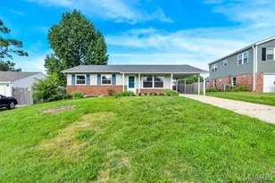 3909 Southern Aire Dr, Saint Louis, MO 63125 - Photo 19