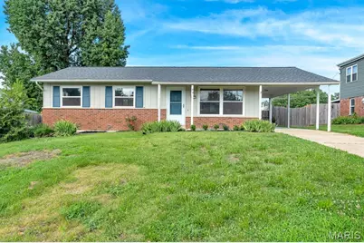 3909 Southern Aire Drive, Saint Louis, MO 63125 - Photo 1
