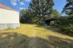 488 E Hwy 8, Shelbyville, MO 65565 - Photo 9
