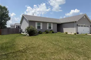 117 Falcons Crest Dr, Wright City, MO 63390 - Photo 3