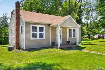 8908 Boston Avenue, Saint Louis, MO 63121 - Photo 3