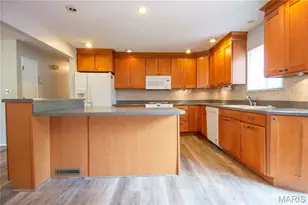 4001 High Aire, Saint Louis, MO 63125 - Photo 7