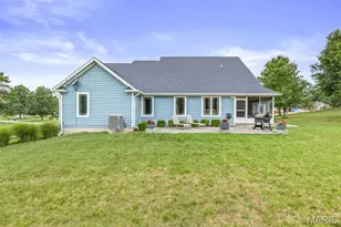 13529 Lakewood Dr, Saint Genevieve, MO 63670 - Photo 7