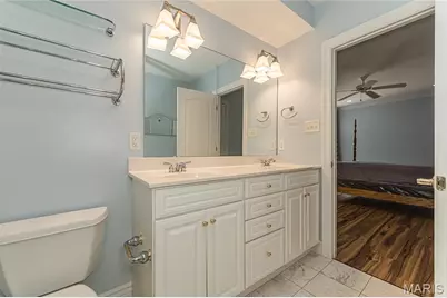 7564 Wydown Boulevard #1B, Saint Louis, MO 63105 - Photo 21
