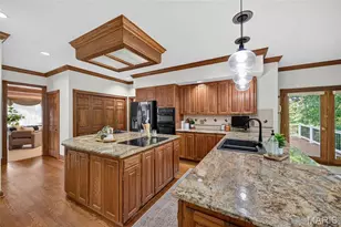 12461 W Watson Rd, Saint Louis, MO 63127 - Photo 13