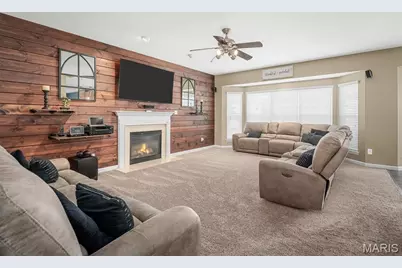 103 Mackintosh Lane, O'Fallon, MO 63368 - Photo 5