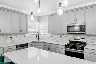 135 Pomodora Cir, Wentzville, MO 63385 - Photo 23