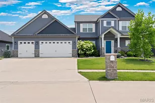 135 Pomodora Cir, Wentzville, MO 63385 - Photo 1